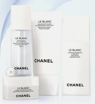 Free CHANEL LE BLANC Sample Set