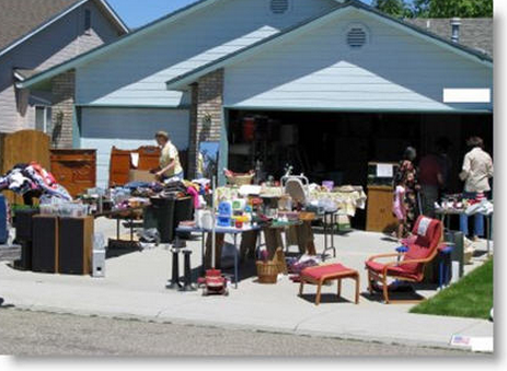Hosting a Profitable Garage Sale