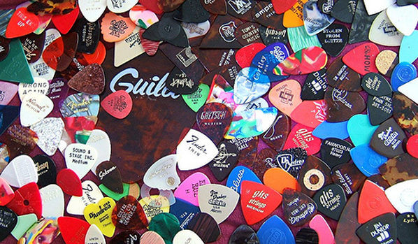 Free Guitar Picks (must be 18 or older)