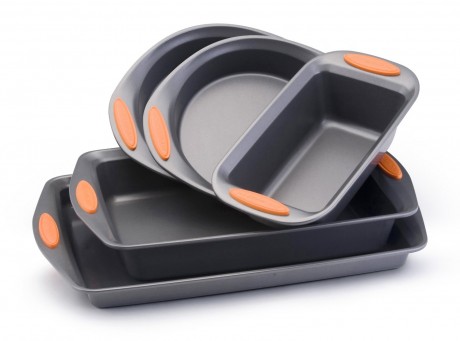 Deal: Rachael Ray 5-Piece Bakeware Set $29 (Reg $100)