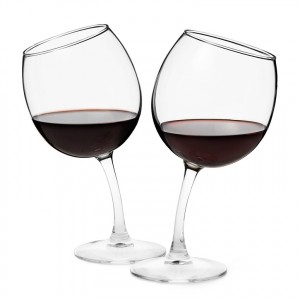 2 Free Wines or Wine Glasses