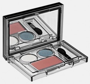 Deal-Elizabeth-Arden-Makeup-Set-with-Mirror-$8.99-(Reg-$35)