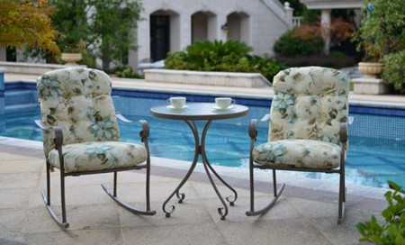 $83 (Reg $198) 3-Piece Bistro Set at Walmart (Today Only)