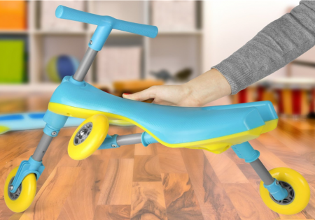 $24.99 (Reg $100) Toddler's Indoor/Outdoor Fly Bike Trycicle