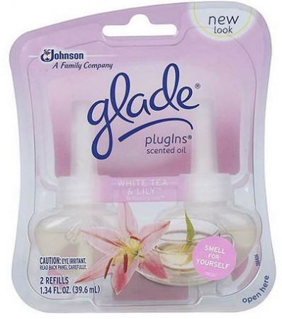 $1.99 (Reg $5) Glade Scented Oil Refills at Walgreens