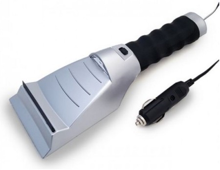Heated-Auto-Ice-Scraper-with-Flashlight