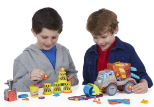 Play-Doh_Cement_Mixer_2