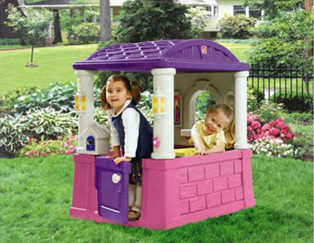 playhouse1