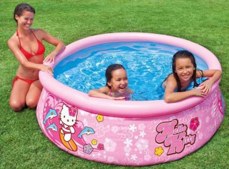 hello-kitty-pool