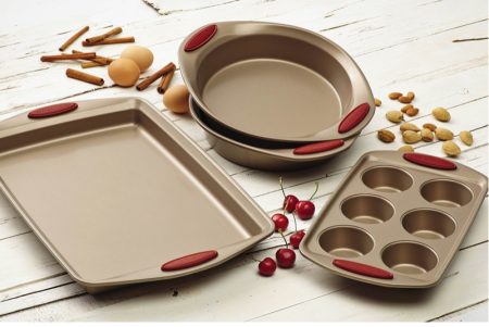 $29.99 (Reg $80) Rachael Ray 4-Piece Cucina Bakeware Set