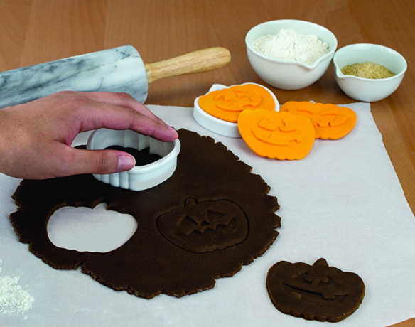 *HOT* $7.32 Jack O Lantern Cookie Cutter Set
