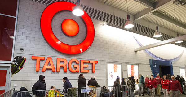 Black Friday Target: 6 Simple Ways to Score Hot Deals (2016 Survival Guide)