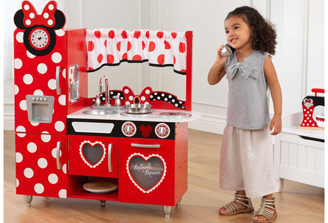 *HOT* $120 (Reg $190) KidKraft Minnie Mouse Vintage Kitchen