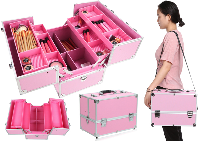 makeuptraincase