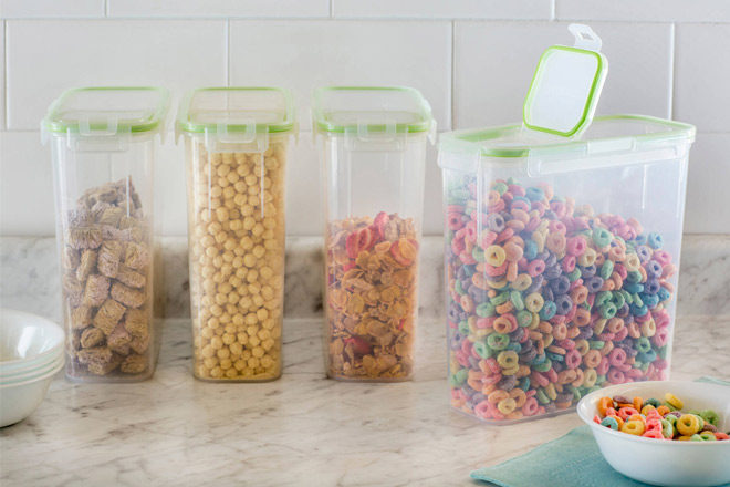 $12.14 (Reg $18) Snapware Airtight Plastic Food Storage Containers + FREE Pickup
