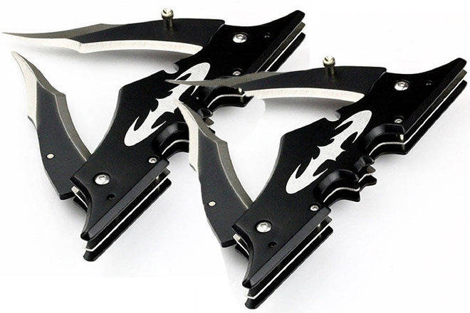 $5.81 Batman Dual Blade Knife + FREE Pickup
