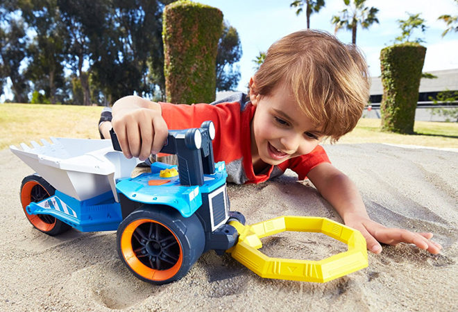 *HOT* $7.99 (Reg $30) Matchbox Treasure Truck Metal Detector Toy