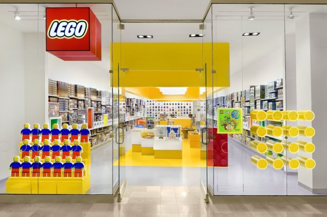 FREE Dragonfly Model Build at LEGO Stores (6/6 - 6/7 Only - Register Now!)