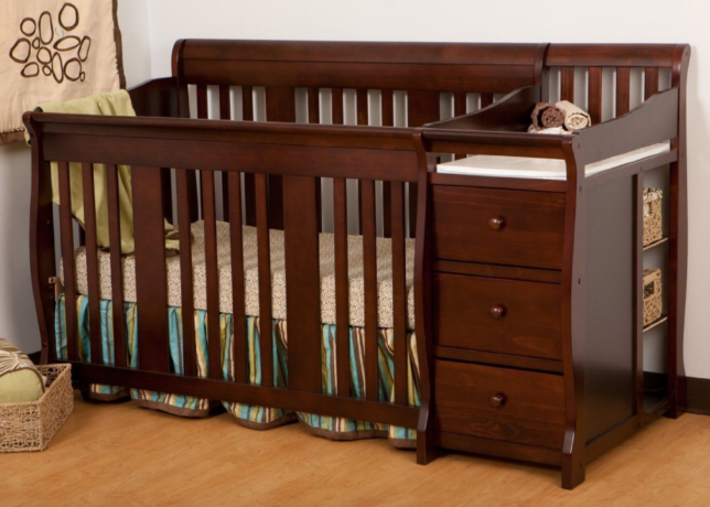 $160 (Reg $330) 4-In-1 Convertible Crib & Attached Changer + FREE Shipping