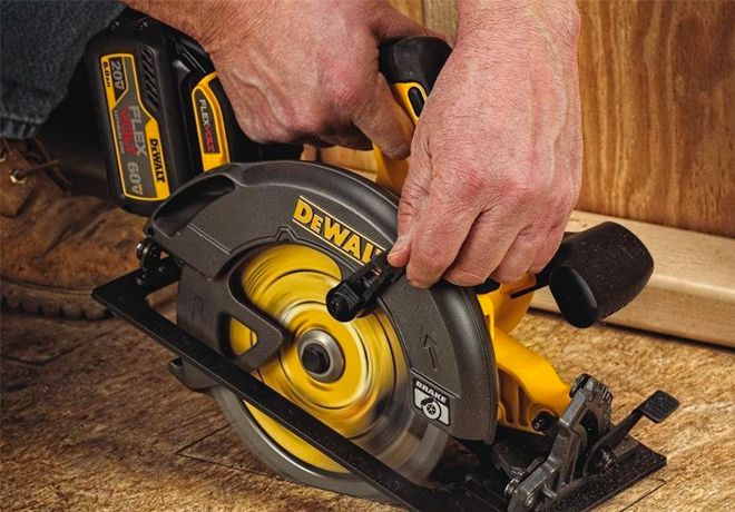 Up to 55% Off Dewalt Flexvolt Products (Today Only)