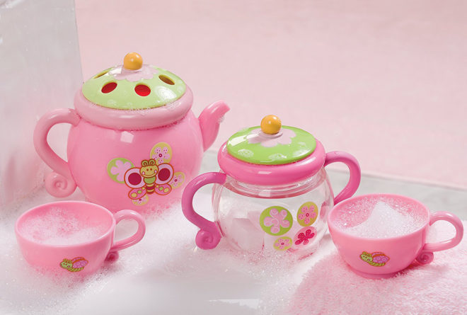 *HOT* $4.23 (Reg $14.59) Tub Time 4-Piece Tea Party Set + FREE Shipping