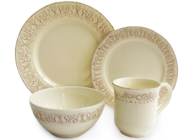 $19.99 (Reg $64) 16-Piece Dinnerware Set