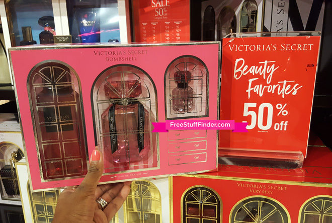 *HOT* $34.99 ($136 Value) Victoria’s Secret Bombshell Fragrance Gift Set