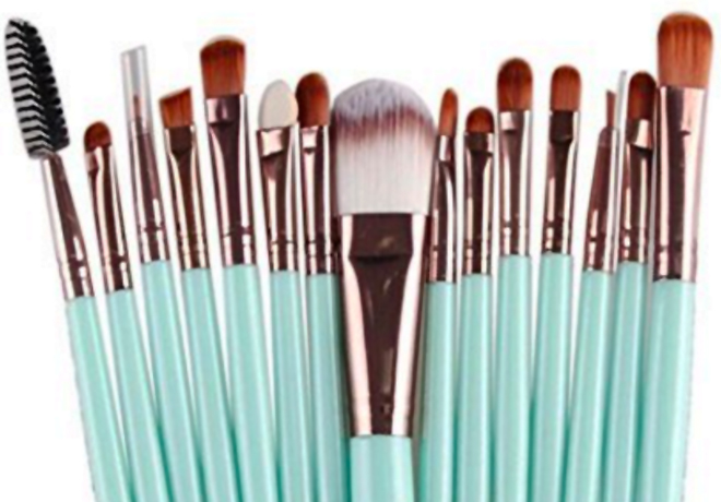 $4.02 for 15 Makeup Brushes + FREE Shipping