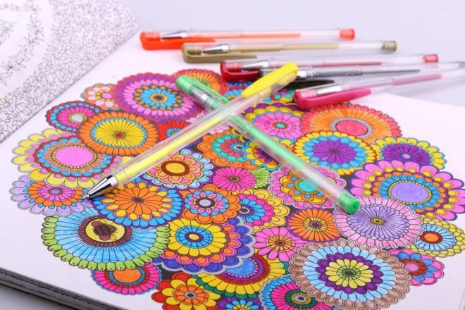 *HOT* $17.99 (Reg $70) Smart Colors Gel Pens 140-Count