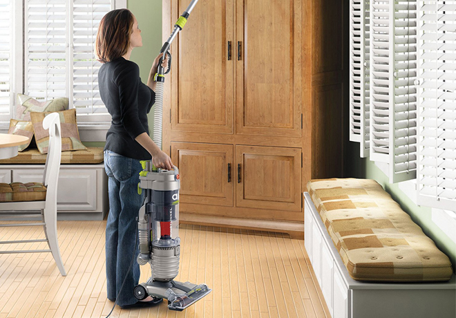 $98 (Reg $160) Hoover Bagless Vacuum Cleaner + FREE Shipping (Today Only!)
