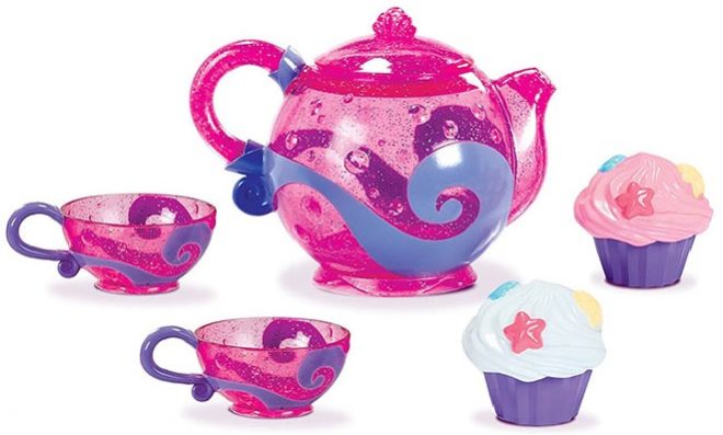 $5.98 (Reg $12) Munchkin Bath Tea and Cupcake Set (Best Price!)