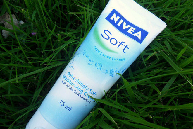 *HOT* $0.25 (Reg $2.75) Nivea Soft Cream at Dollar General