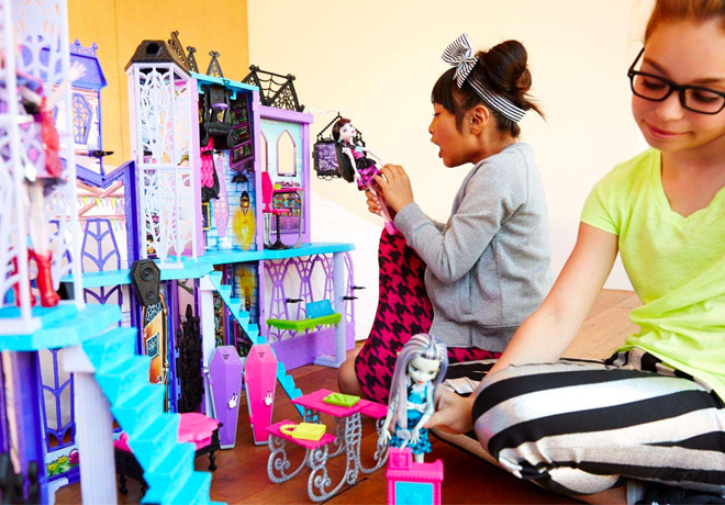 $39.97 (Reg $130) Monster High Deluxe High School Playset + FREE Shipping