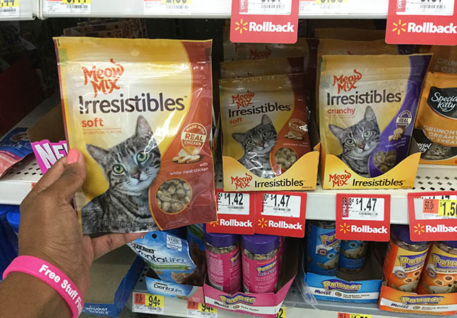 $0.97 (Reg $1.47) Meow Mix Cat Treats at Walmart