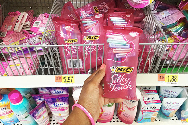 *HOT* $0.97 (Reg $3) BIC Silky Touch Razors at Walmart (Print Now!)