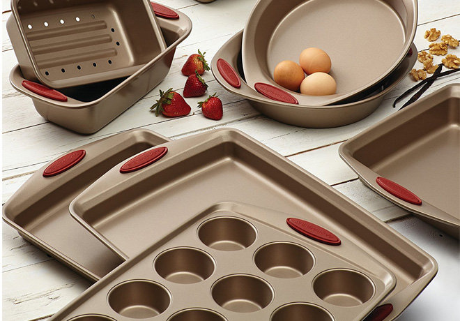 *HOT* $58.60 (Reg $200) Rachael Ray Bakeware and Cookware Set + FREE Shipping