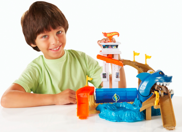 $19 (Reg $60) Hot Wheels Color Shifters Play Set + FREE Pickup (Today Only!)