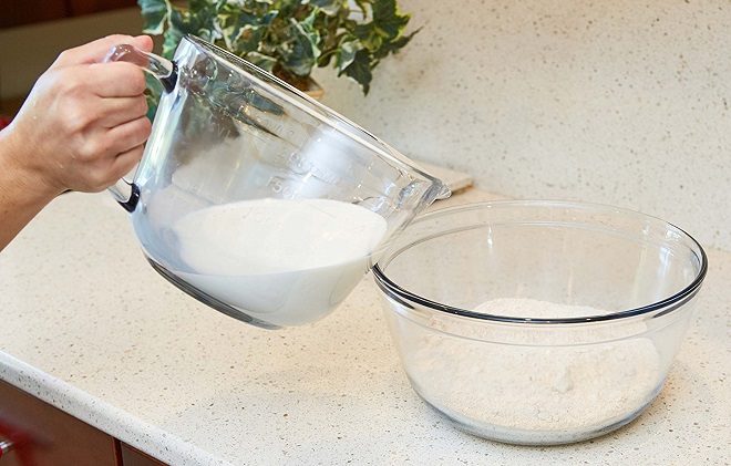 $13.54 (Reg $32) Anchor Hocking 8-Cup Measuring Bowl