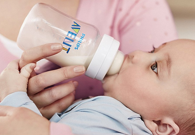 $14.44 (Reg $28) Philips 5-Pack Baby Bottles
