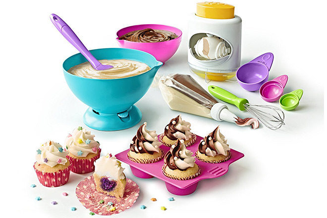 *HOT* $12.80 (Reg $30) Real Cooking Ultimate Baking Starter Set (Today Only!)