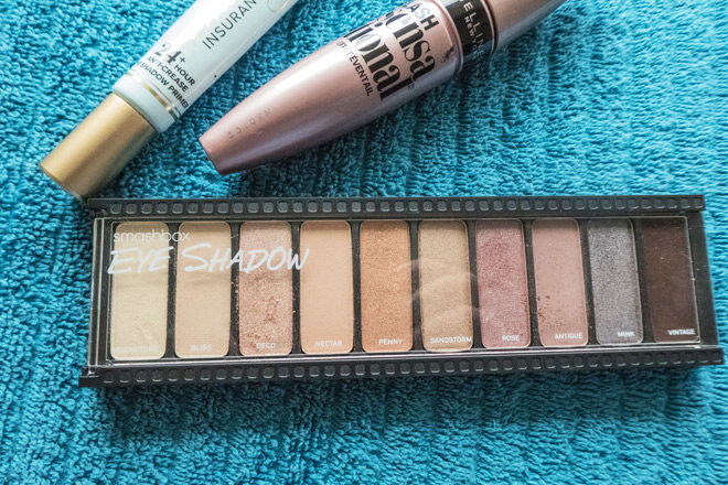 $11 (Reg $22) Smashbox Photo Strip Eyeshadow Palette or Highlighting Palette