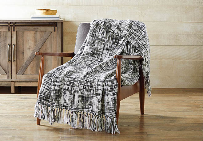 $7.50 (Reg $17) Better Homes & Gardens Throws + FREE Pickup