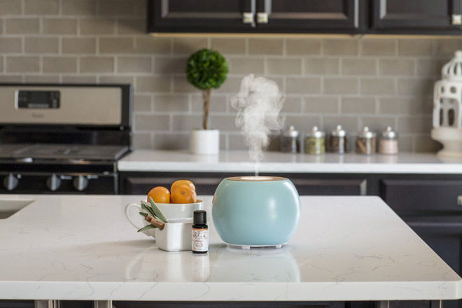 Up to 49% Off Essential Oils & Diffusors (Today Only!)