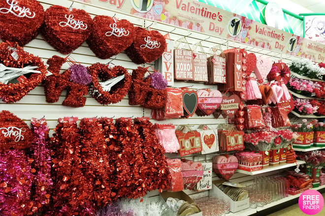 $1 Valentine's Day Finds at Dollar Tree (Decor, Candy, Gifts & More!)