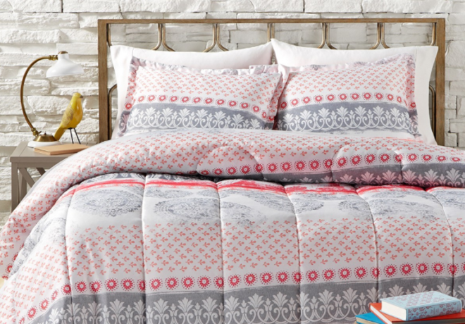 *HOT* $19.99 (Reg $80) Reversible Comforter Sets + FREE Pickup (Any Size!)