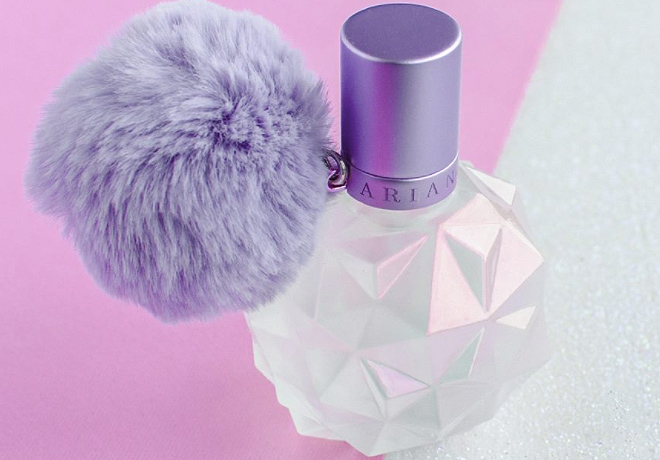 $39 ($136 Value) Ariana Grande Moonlight Fragrance Gift Set (BEST Price!)