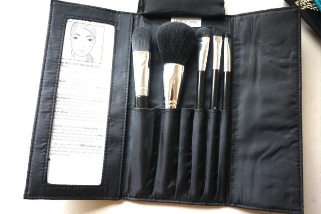 Sephora Collection 6-Piece Makeup Brush Set for Only $25 (Regularly $49)