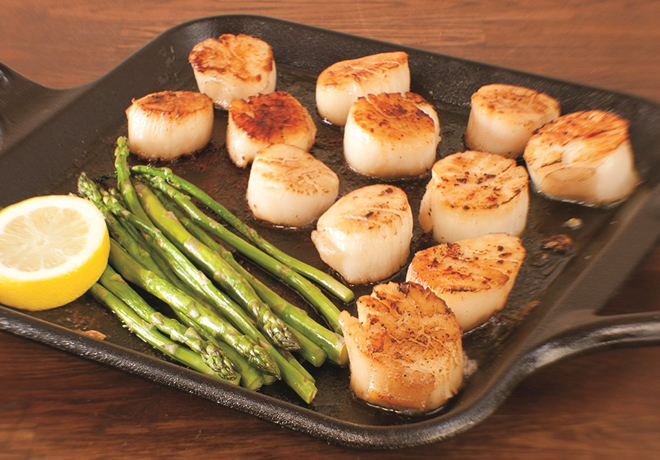 Lodge Square Cast Iron Griddle Only $18 (Regularly $39)