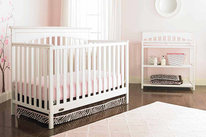 Graco 4-In-1 Convertible Crib Only $109.99 + FREE Shipping (Regularly $180)