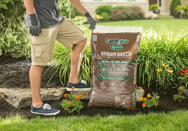 Home Depot: Scott’s Earthgro Mulch Bags JUST $2 + FREE Store Pickup